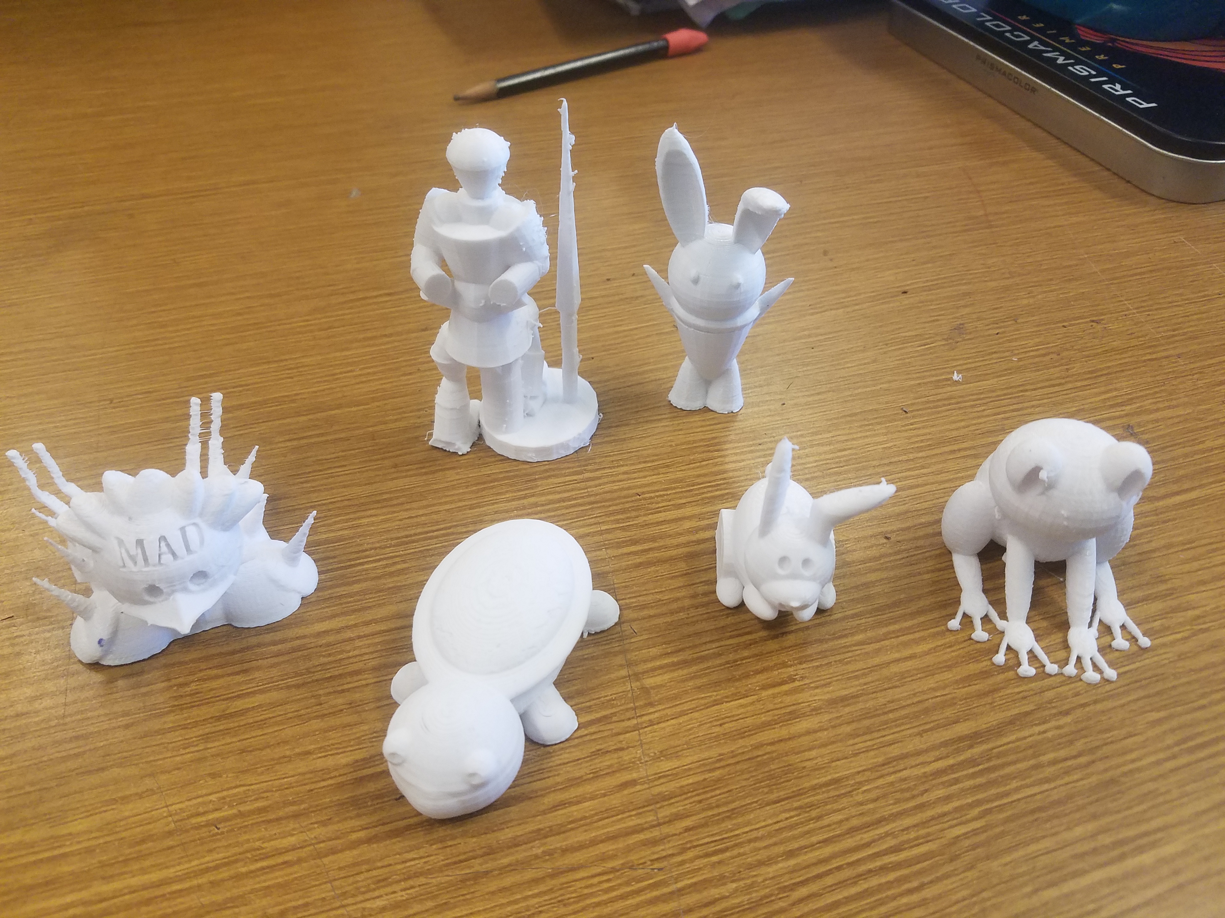 RMS Art Classses are 3D Printing